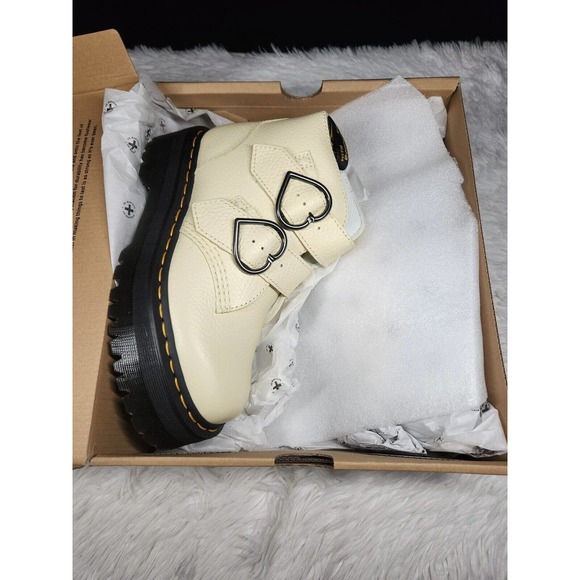 Dr. Martens Devon Heart Platform Buckle Toile Cream Milled Nappa Tan Women's 7 - Picture 6 of 7